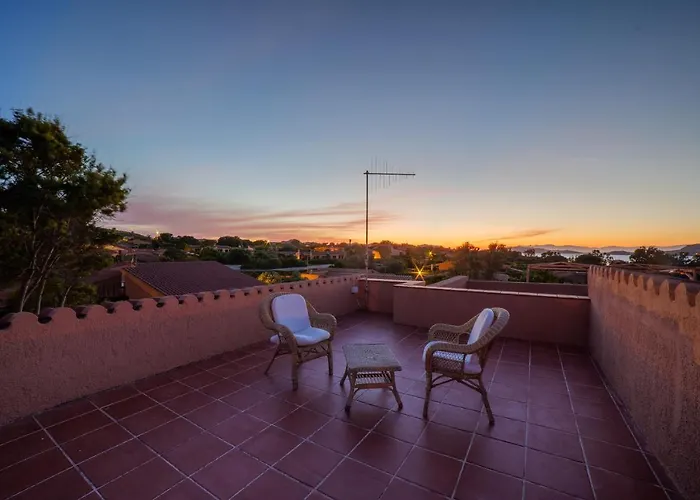 Villa Italianway - Rosita Palau